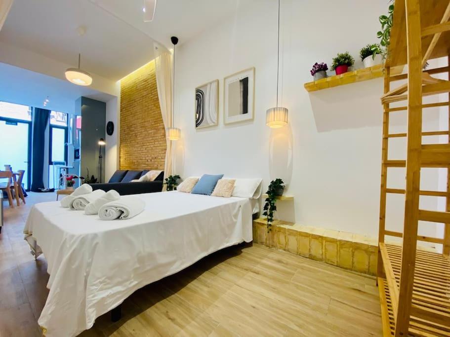 ולנסיה Relaxing Beachside Cabanyal Loft מראה חיצוני תמונה